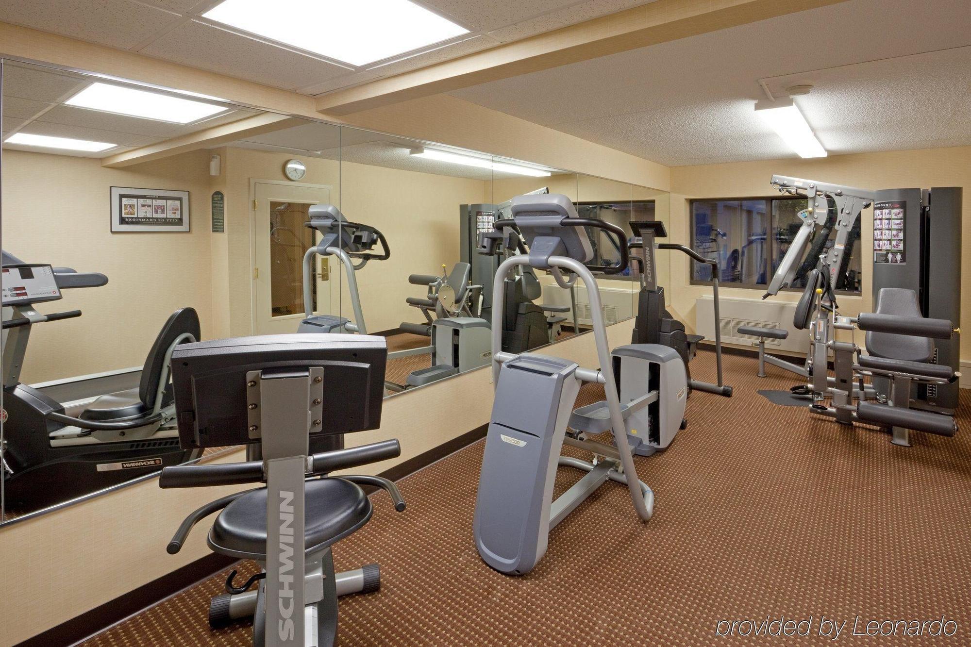 Holiday Inn Express Boston-Waltham By Ihg Instalações foto